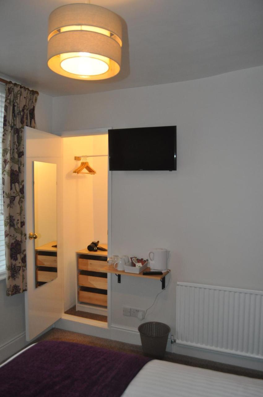 Woodlands 159 Bed & Breakfast Першор Екстериор снимка